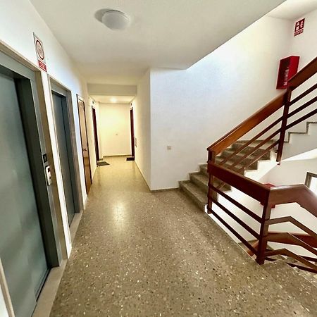 Gatu Arena " Preferente Mayores De 25 Anos Y Familias " إل بويرتو دي سانتا ماريا المظهر الخارجي الصورة